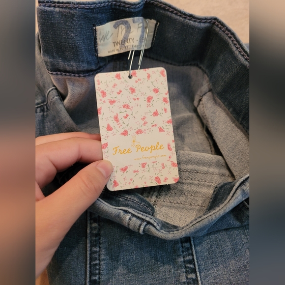 FREE PEOPLE jeans - Picture 4 of 6